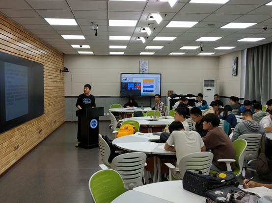 说明: C:\Users\CHXGB\Desktop\新闻稿\20181221日本av
《聚合物合成工艺学》课程创新教学模式取得良好效果\IMG_20180928_171735.jpg